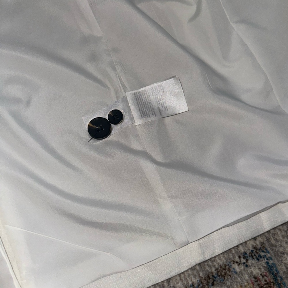 H&M Oversized White Linen/Viscose Blazer with Black Buttons-Small - Picture 9 of 9